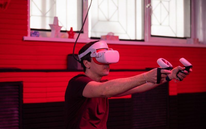 vr-game-and-virtual-reality-adult-man-gamer-in-3d-glasses-playing-on-shooting-simulation-video-game.jpg vr-game-and-virtual-reality-adult-man-gamer-in-3d-glasses-playing-on-shooting-simulation-video-game.jpg